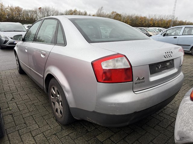 Audi a4 1.6i, 2002 - afbeelding 30 van  34