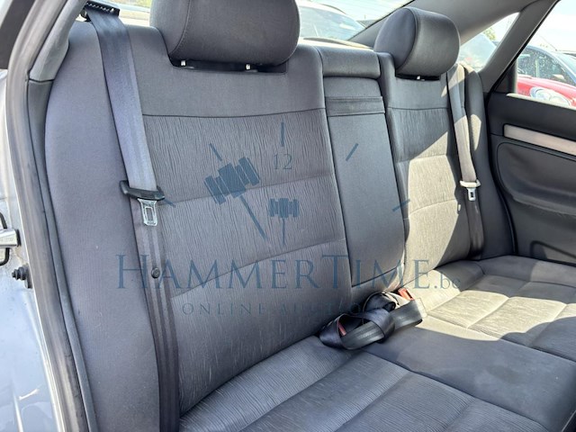 Audi a4 1.6i, 2005 - afbeelding 15 van  38