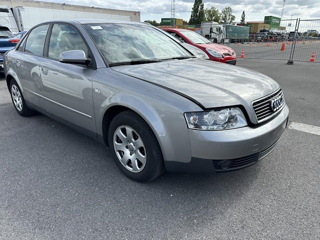 Audi a4 2.0 tdi 16v,2004 - afbeelding 21 van  27