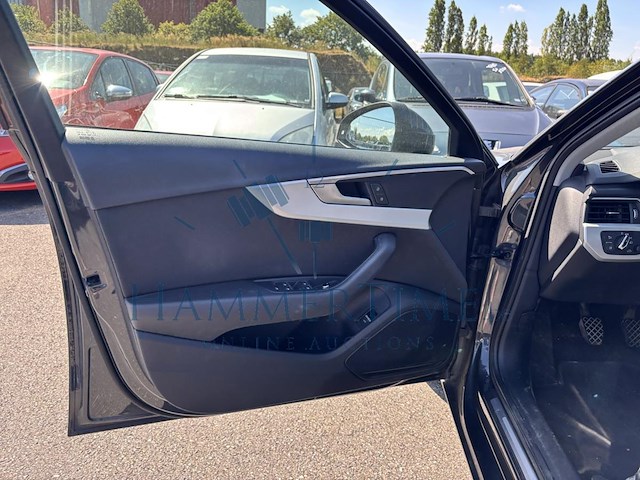 Audi a4 2.0 tdi, 2017 - afbeelding 30 van  30