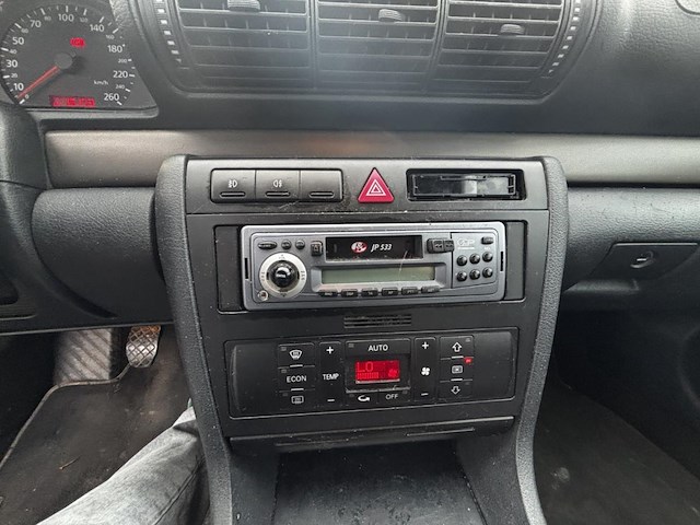 Audi a4, 2001 - afbeelding 2 van  35