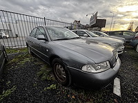 Audi a4, 2001 - afbeelding 23 van  35