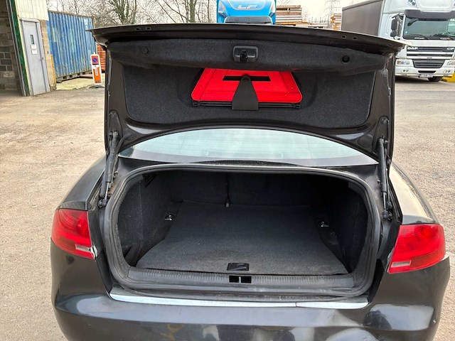 Audi a4 8e auto 2007 - afbeelding 22 van  54