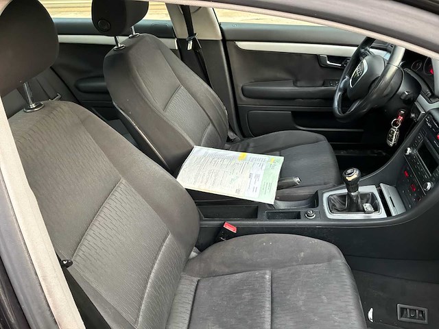Audi a4 8e auto 2007 - afbeelding 29 van  54