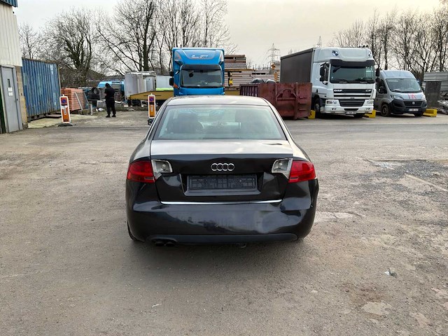 Audi a4 8e auto 2007 - afbeelding 34 van  54