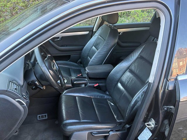 Audi a4 8e auto 2007 - afbeelding 10 van  47