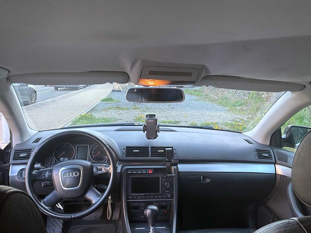 Audi a4 8e auto 2007 - afbeelding 11 van  47