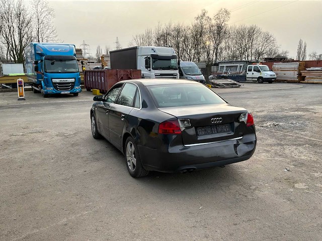 Audi a4 8e auto 2007 - afbeelding 16 van  41