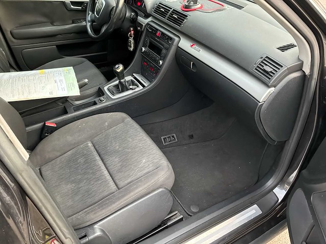 Audi a4 8e auto 2007 - afbeelding 27 van  53