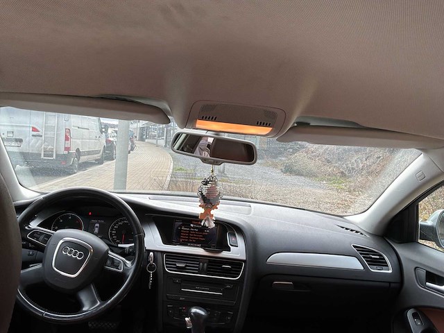 Audi a4 auto 2012 - afbeelding 25 van  55