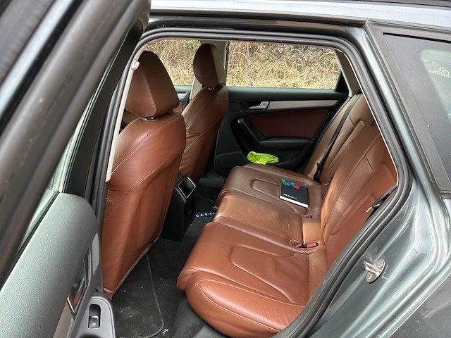 Audi a4 auto 2012 - afbeelding 28 van  55
