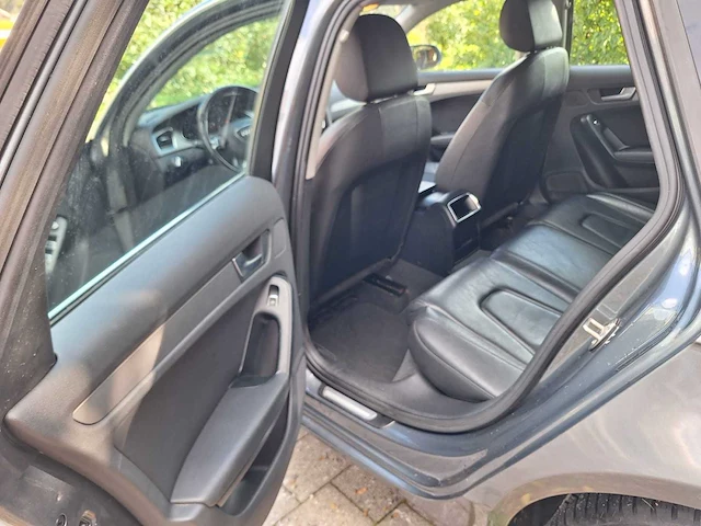 Audi a4 avant 2.0 tdi 2012 - 120 pk - afbeelding 8 van  37