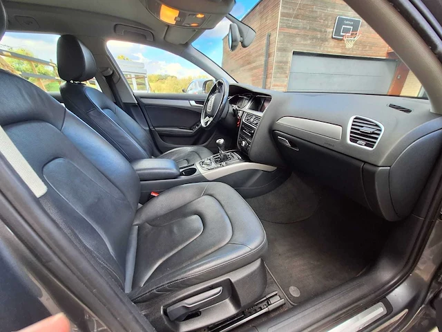 Audi a4 avant 2.0 tdi 2012 - 120 pk - afbeelding 17 van  37