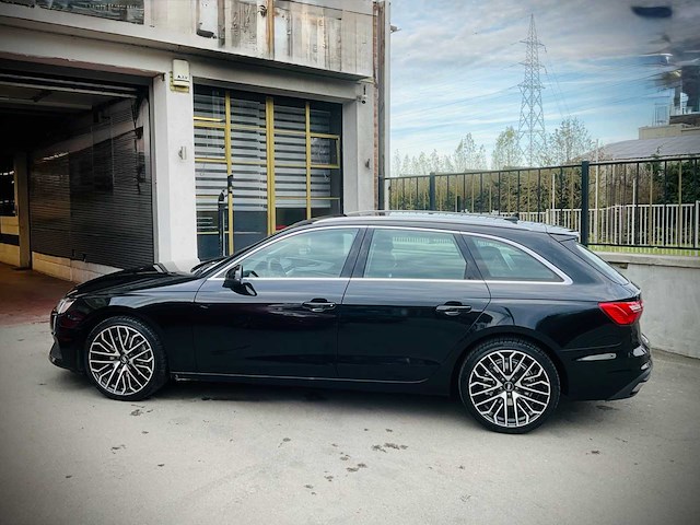 Audi a4 avant 2023 - afbeelding 22 van  22