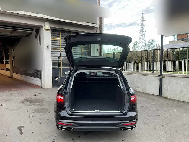 Audi a4 avant car 2023 - afbeelding 10 van  23