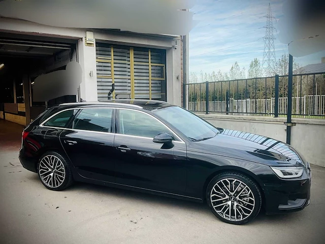 Audi a4 avant car 2023 - afbeelding 23 van  23