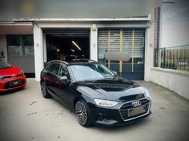 Audi a4 avant car 2023 - afbeelding 20 van  23