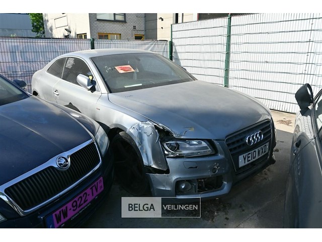 Audi a4, enkel voor vergunninghouders en erkende centra voor verschroting - afbeelding 1 van  6