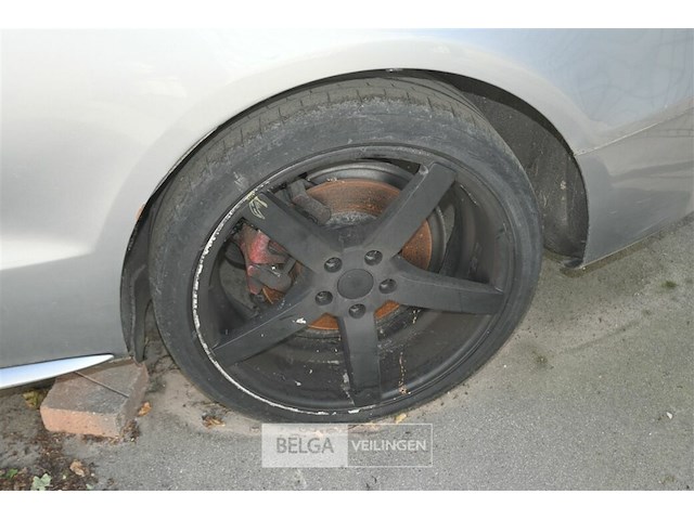 Audi a4, enkel voor vergunninghouders en erkende centra voor verschroting - afbeelding 5 van  6