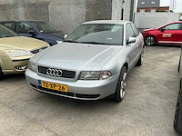 Audi a4 personenauto - afbeelding 1 van  10