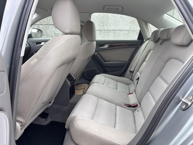 Audi a4,2009 - afbeelding 14 van  36