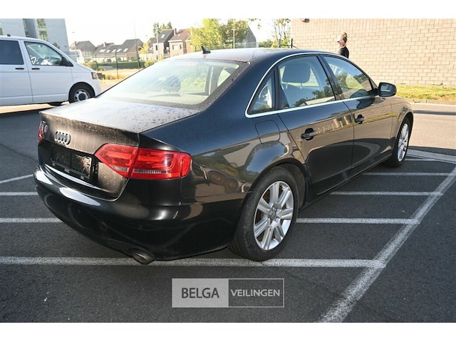 Audi a4 - afbeelding 10 van  24
