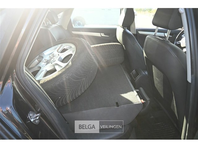 Audi a4 - afbeelding 17 van  24
