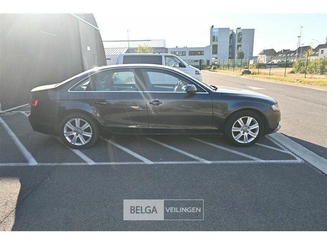Audi a4 - afbeelding 12 van  24
