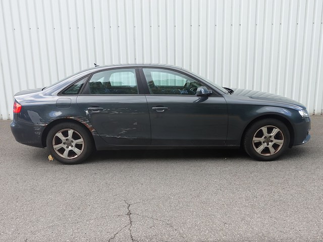 Audi a4 - afbeelding 2 van  19