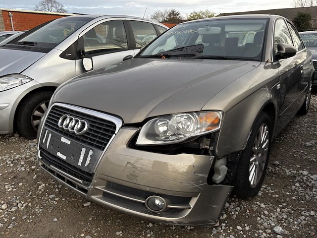 Audi a4 - afbeelding 1 van  11
