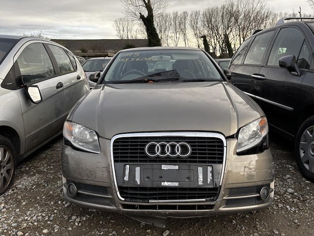 Audi a4 - afbeelding 4 van  11