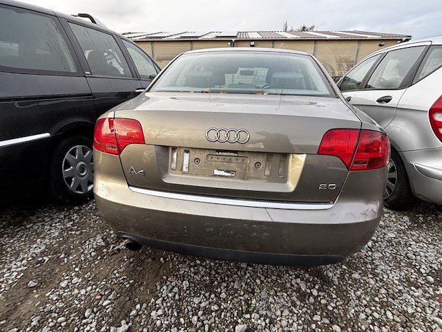 Audi a4 - afbeelding 7 van  11