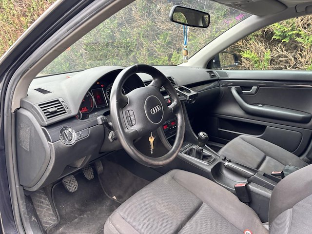 Audi a4 - afbeelding 10 van  33