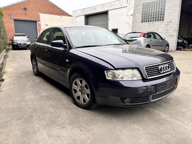 Audi a4 - afbeelding 4 van  33