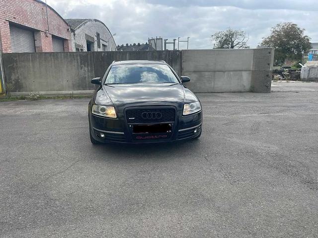 Audi a6 2005 3.2 fsi v6 255 pk – 205.700 km – benzine – euro 4 – automatisch – douanevrij voertuig - afbeelding 22 van  23