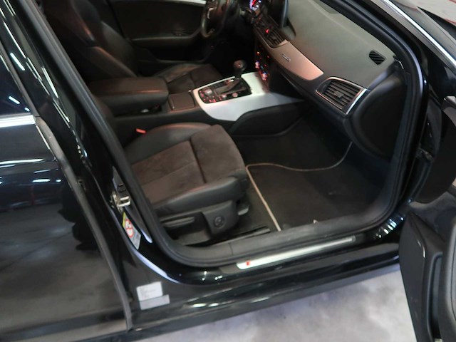 Audi a6 3.0 v6 - afbeelding 38 van  47