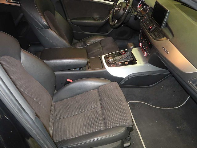 Audi a6 3.0 v6 - afbeelding 39 van  47