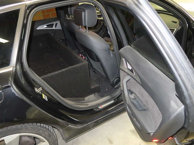 Audi a6 3.0 v6 - afbeelding 40 van  47