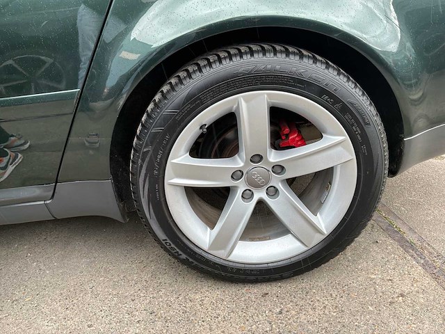 Audi a6 sedan vintage auto's > 15 - afbeelding 3 van  32