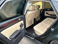 Audi a6 sedan vintage auto's > 15 - afbeelding 16 van  32