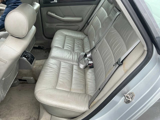 Audi a6 - afbeelding 19 van  24