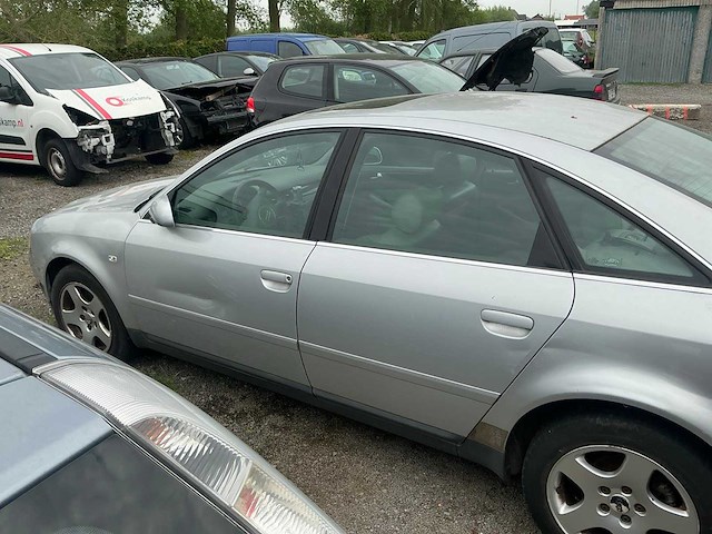 Audi a6 - afbeelding 8 van  24