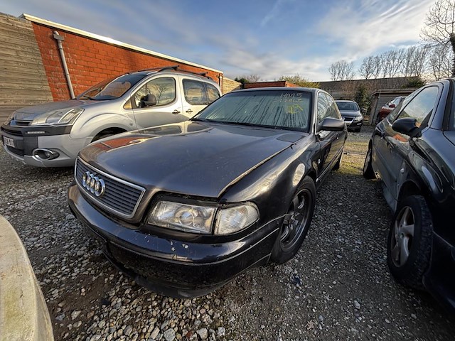 Audi a8 - afbeelding 1 van  10