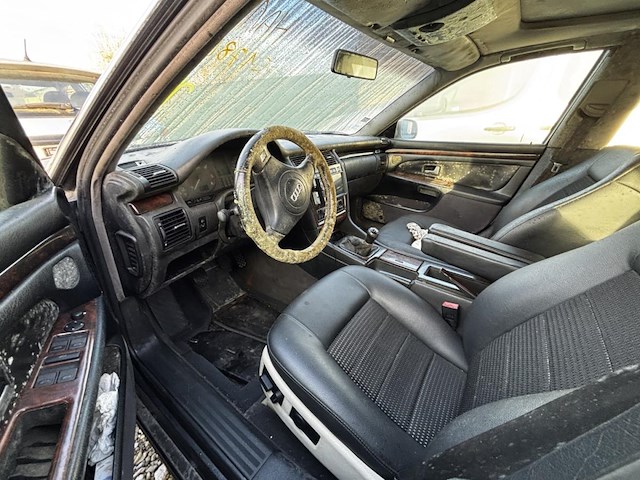 Audi a8 - afbeelding 8 van  10