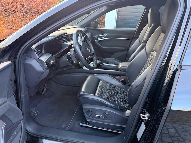 Audi e-tron s line 55 quattro 300 kw - afbeelding 17 van  42