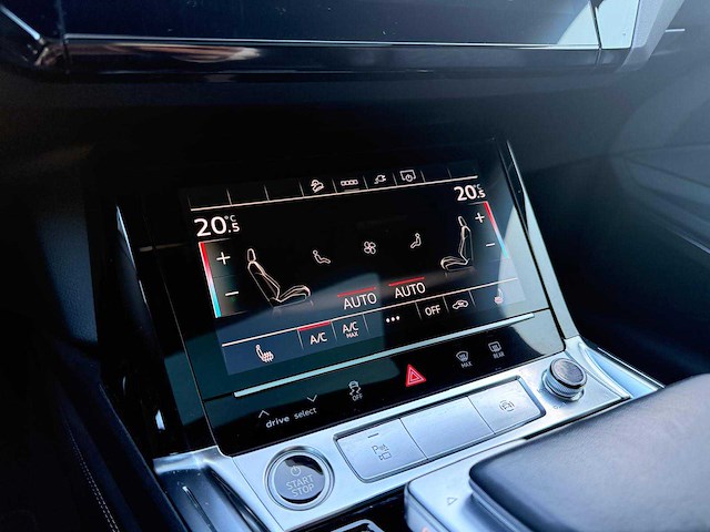 Audi e-tron s line 55 quattro 300 kw - afbeelding 36 van  42