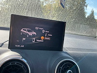 Audi q2 personenauto - afbeelding 14 van  27