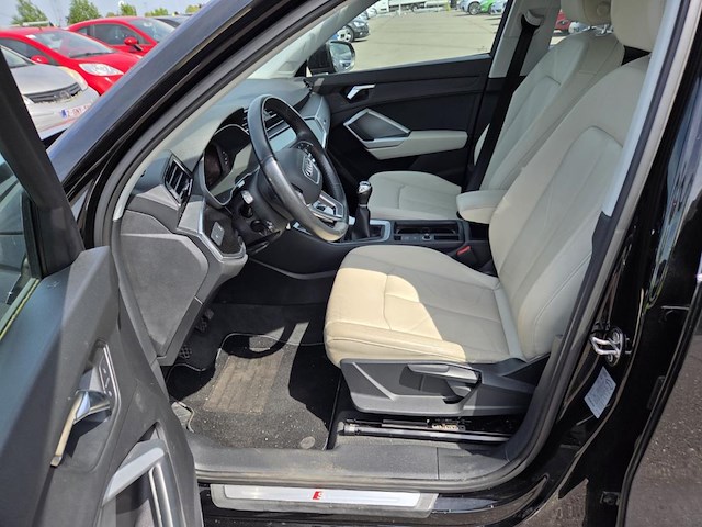 Audi q3 35 tfsi s line 150, 2019 - afbeelding 2 van  40