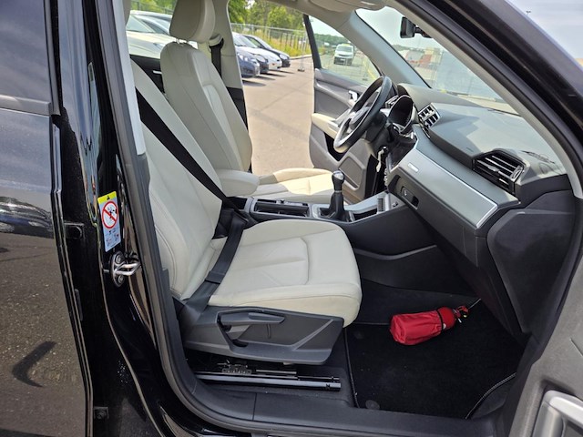 Audi q3 35 tfsi s line 150, 2019 - afbeelding 10 van  40