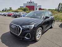 Audi q3 35 tfsi s line 150, 2019